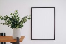 Art, Shelves, and Mirrors: A Stylish Combination